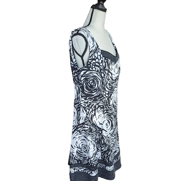 I.N. Studio Black and White Floral Dress Size 14 - Picture 2 of 9